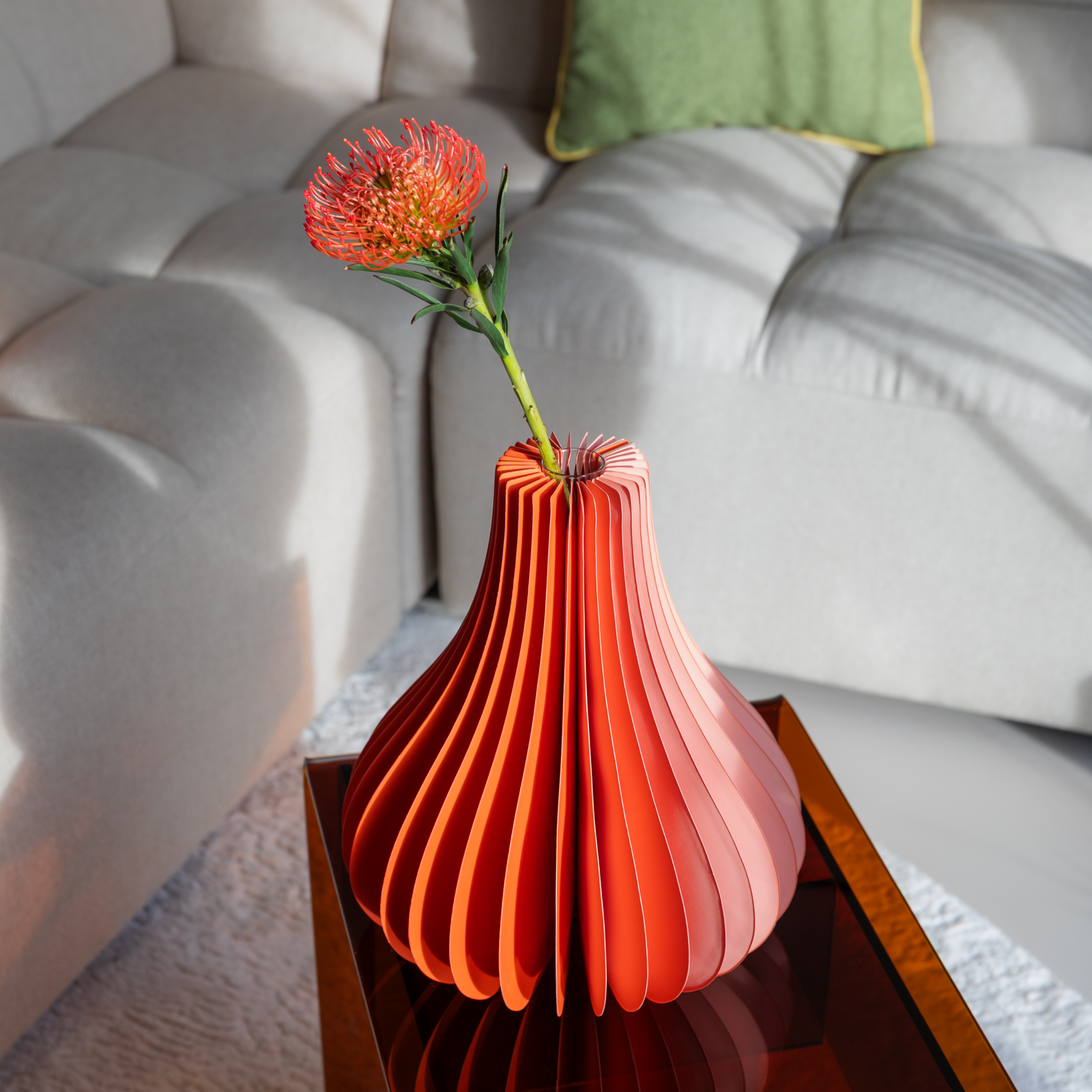 Paper vase 'Yuki' orange