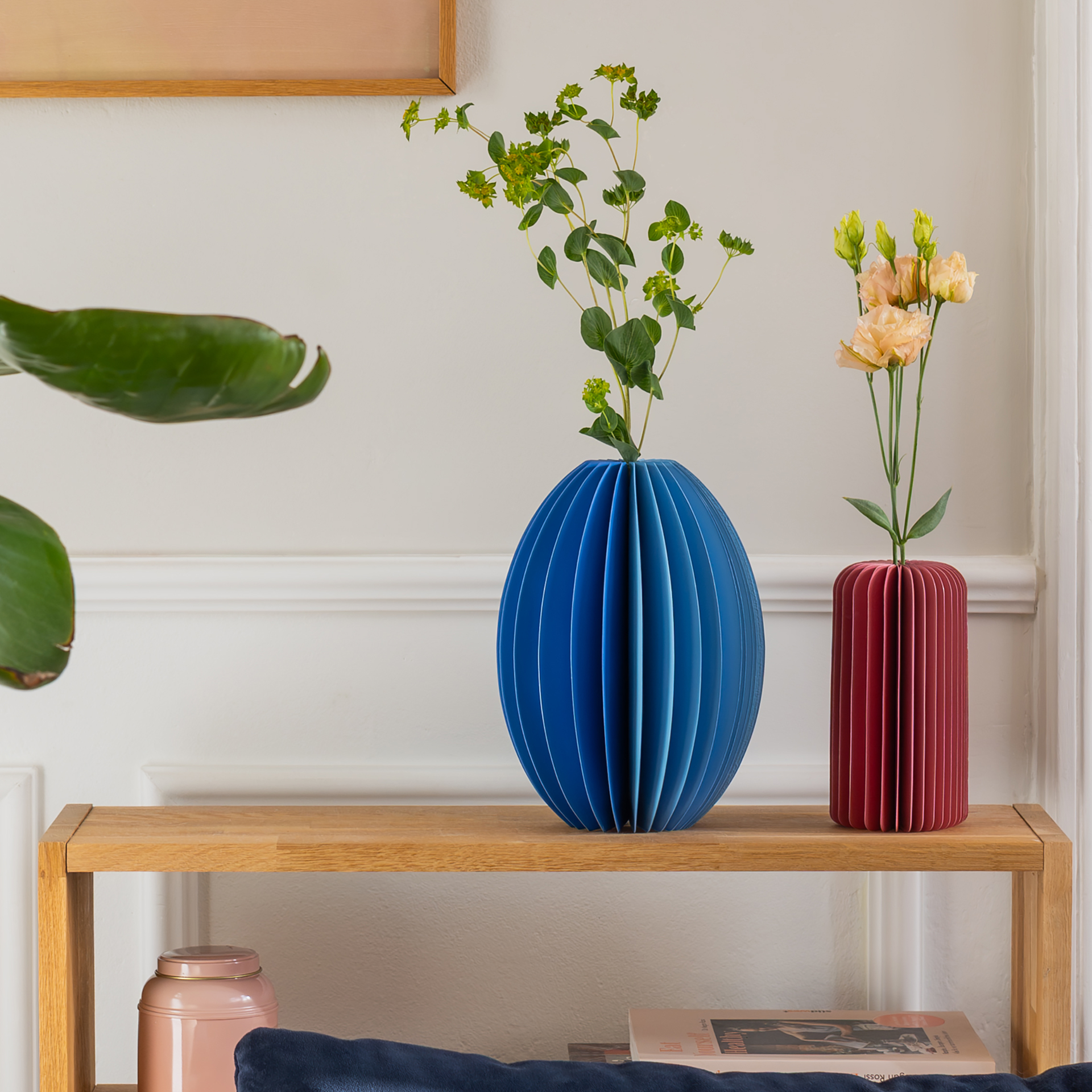 Paper vase 'Yuki' blue