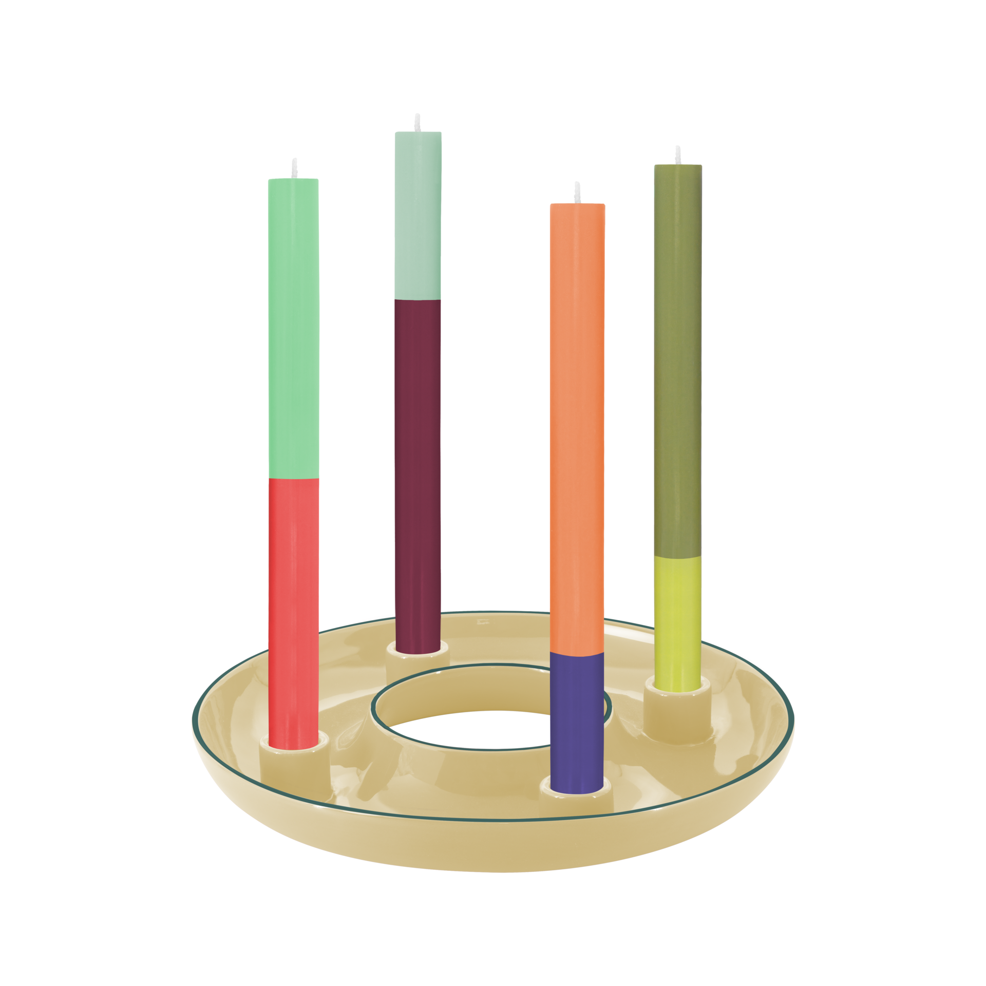 Runde, beige Kerzenschale „Lucia“ aus Dolomit-Keramik mit vier Halterungen für Stabkerzen. Vier zweifarbige Kerzen: mintgrün-rot, mintgrün-dunkelrot, orange-blau, olivgrün-limettengrün. Warmes Deko-Element.